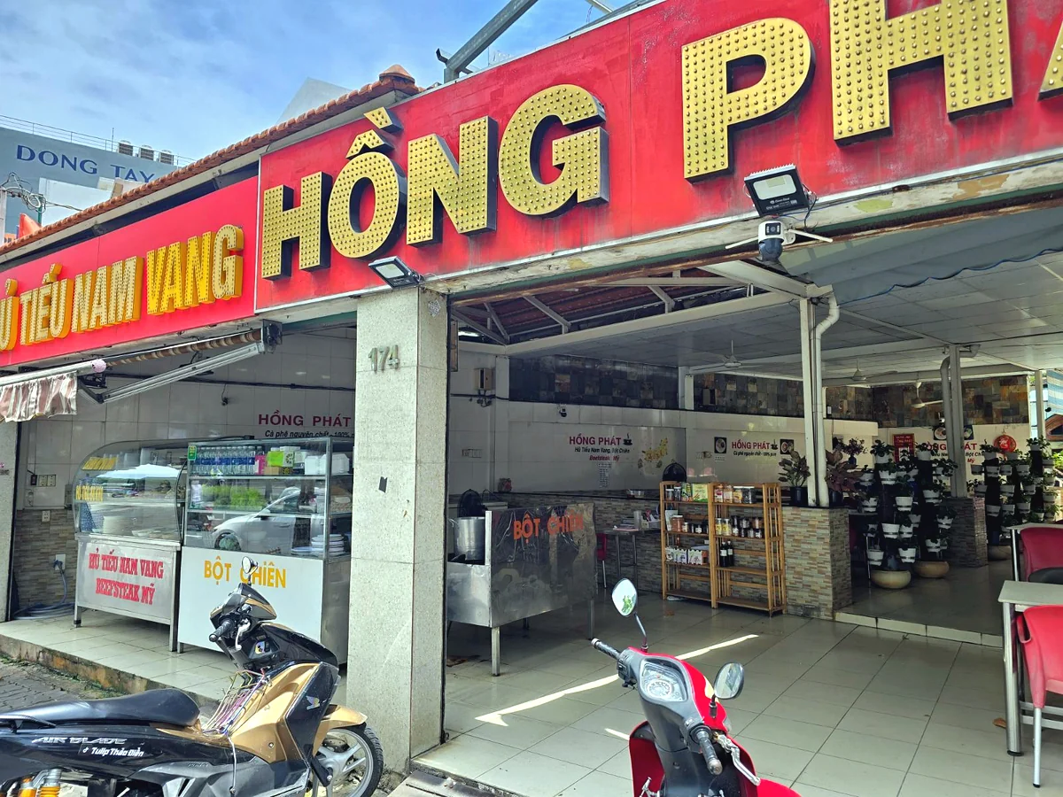 Mặt tiền quán Hủ Tiếu Nam Vang Hồng Phát, điểm bán KIHO tại 174 Trần Não, TP. Thủ Đức